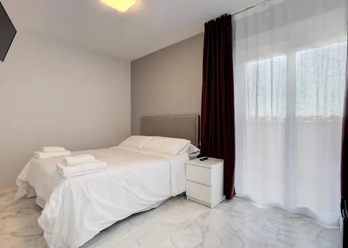 37 3* Εστεπόνα