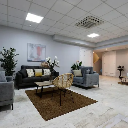 37 Guest house
